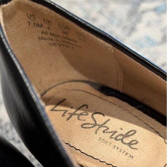 Life Stride Soft System Loafers Women Size 7.5M Black Slip On Pumps Shoes - Picture 7 of 7